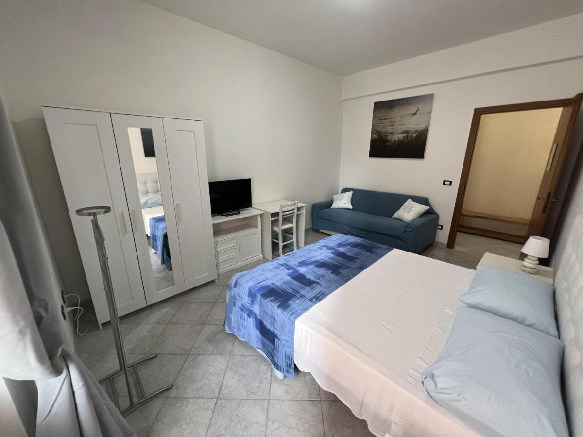 Bed And Breakfast Mare Blu Civitavecchia Eksteriør billede